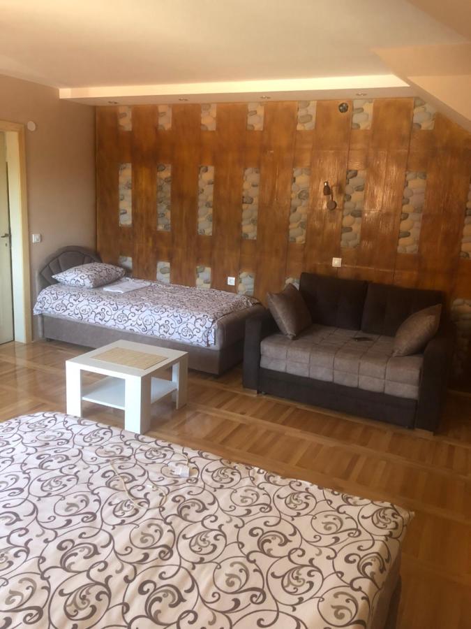 Bogdanovic Mokra Gora